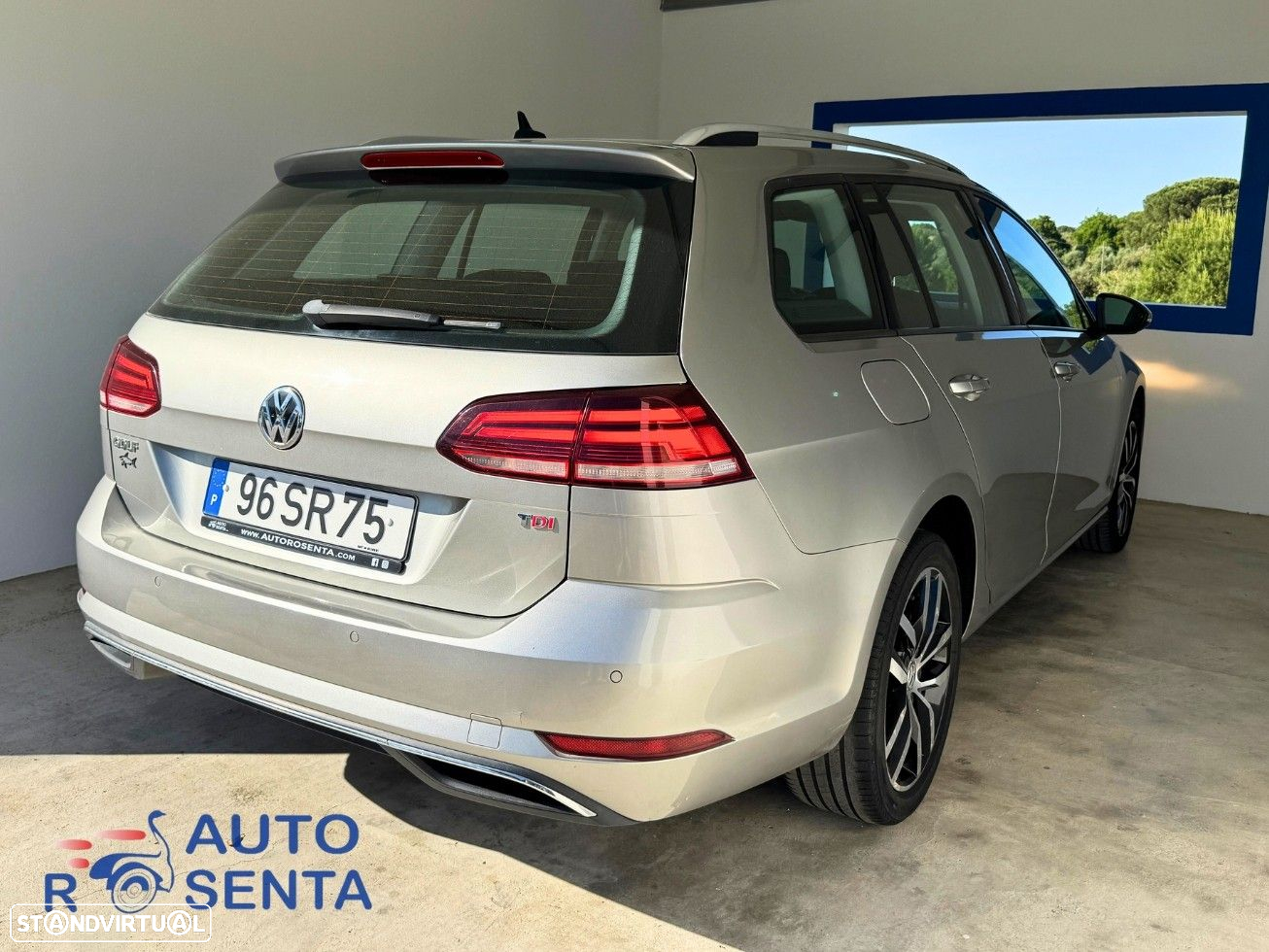 VW Golf Variant 1.6 TDi Highline - 4