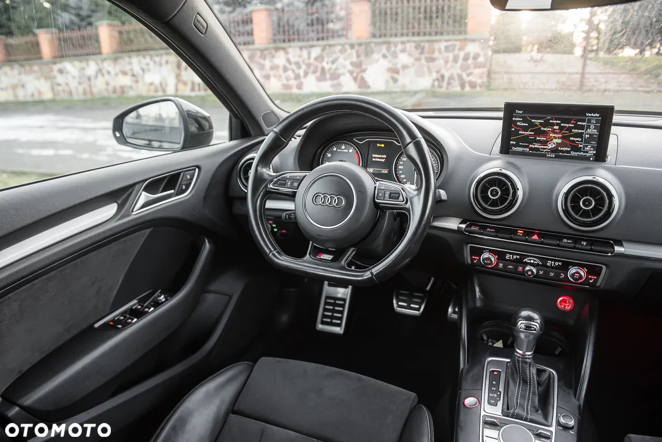 Audi S3 TFSI Sportback S tronic - 29