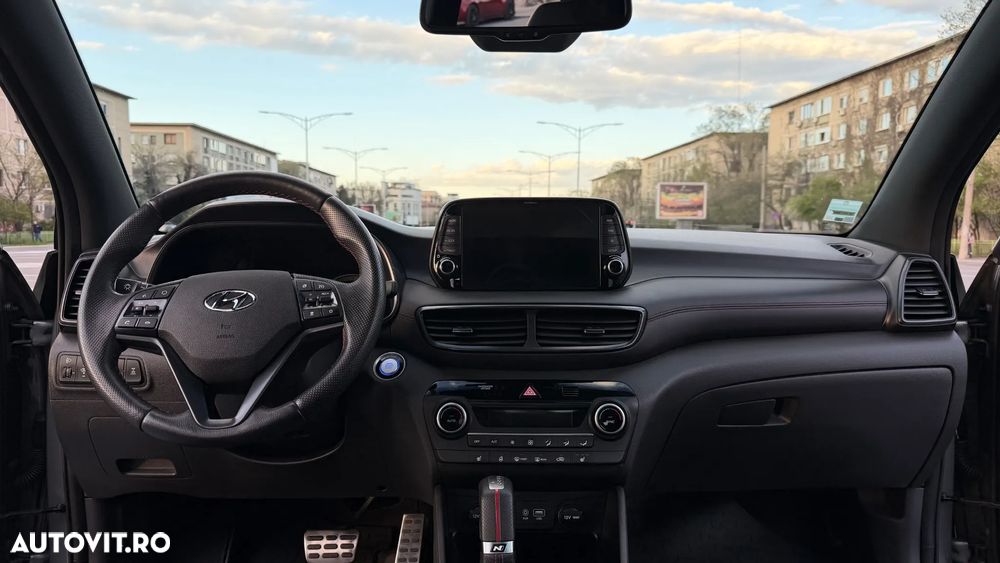 Hyundai Tucson 2.0 CRDI 4WD 8AT Luxury - 20