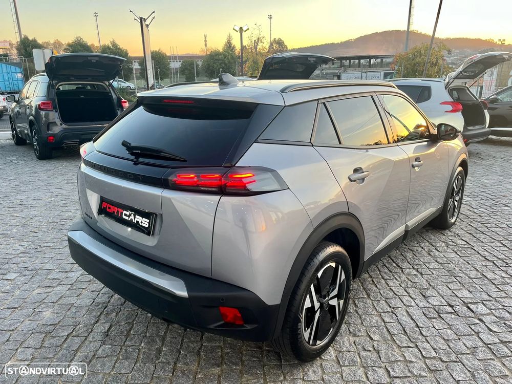 Peugeot 2008 1.2 PureTech Allure - 9