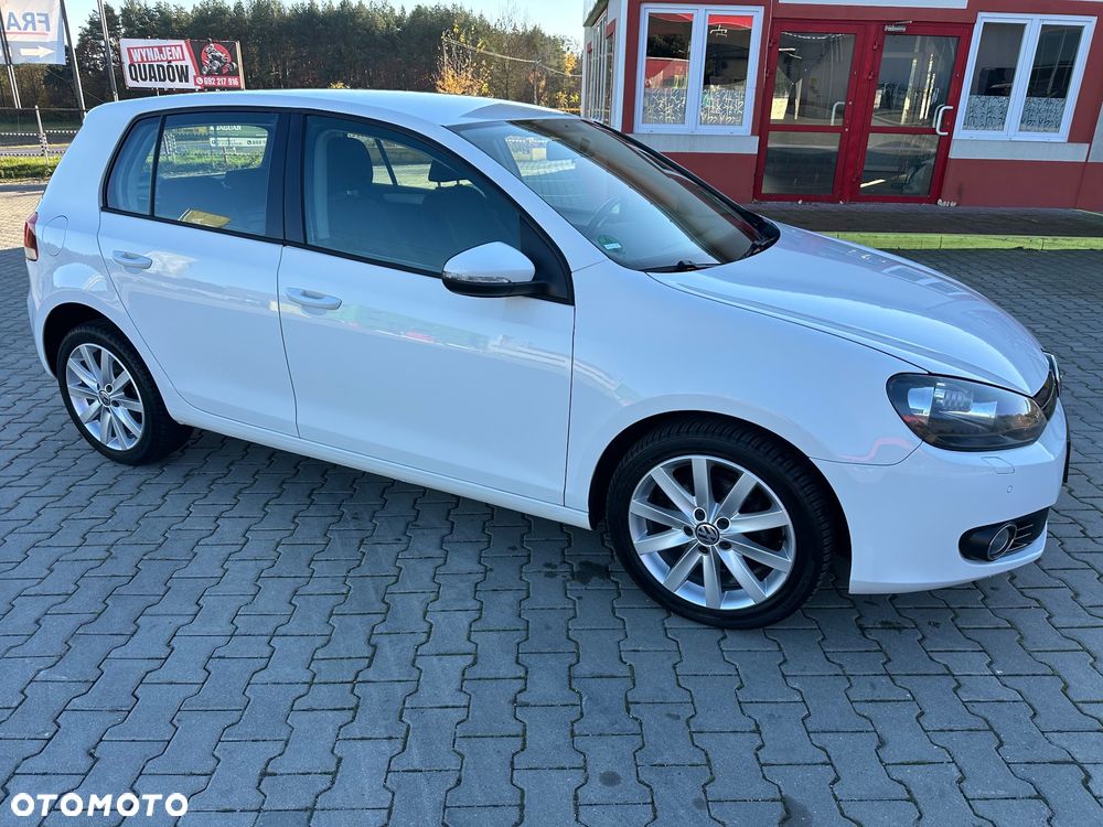 Peugeot 308 120 VTi Millesim 200 - 17