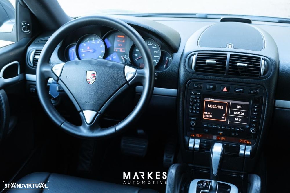 Porsche Cayenne Tiptronic - 13