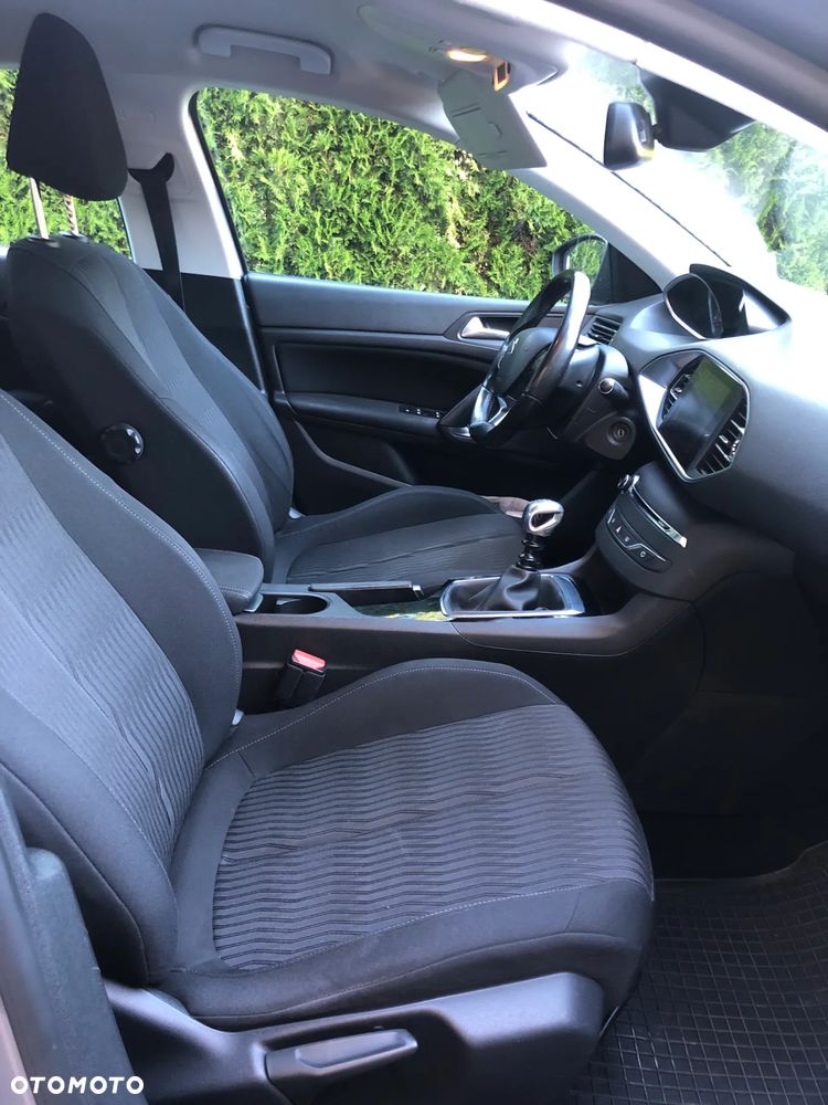 Peugeot 308 1.6 THP Active - 3
