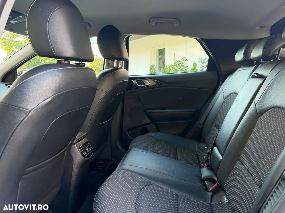 Kia XCeed 1.6 GDI DCT6 OPF PLATINUM - 12