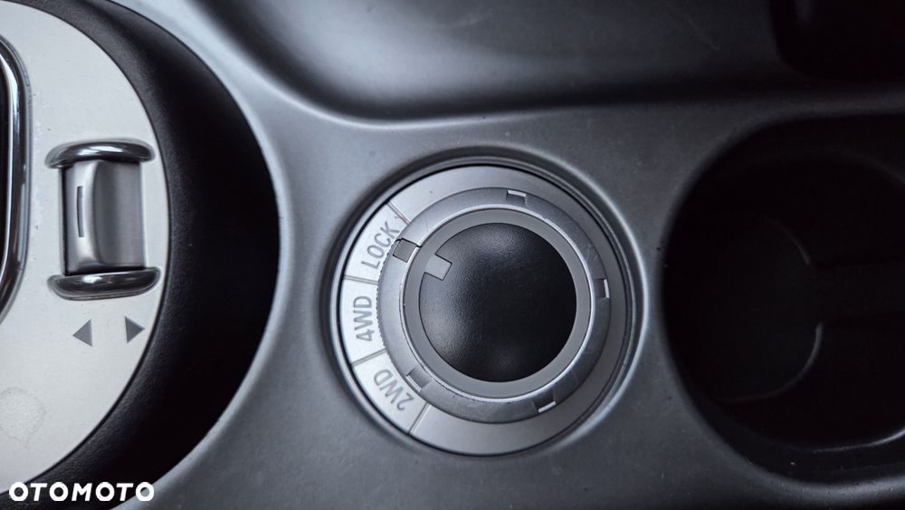 Mitsubishi Outlander - 15