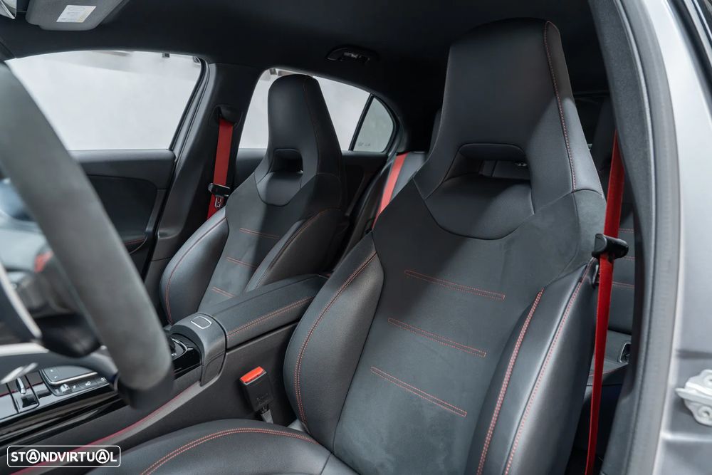 Mercedes-Benz A 45 AMG S 4Matic+ - 27