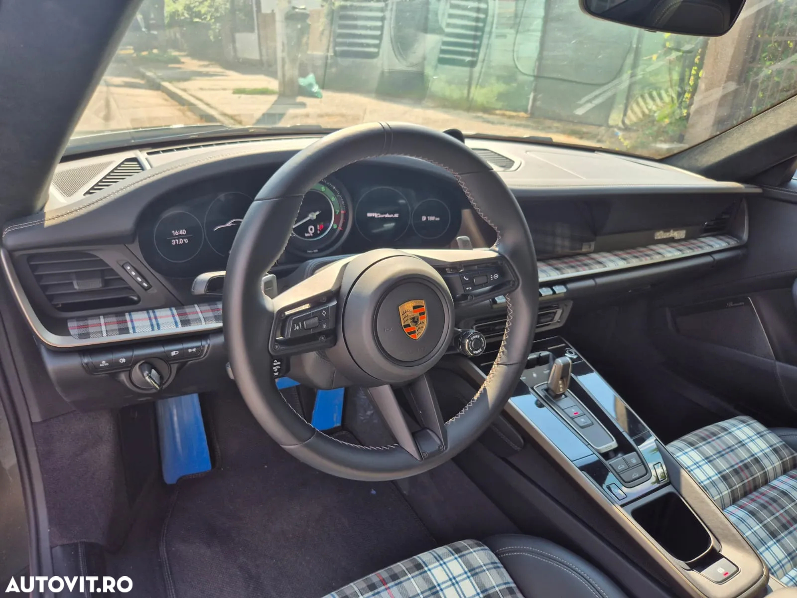 Porsche 911 Turbo PDK 50 Years - 10