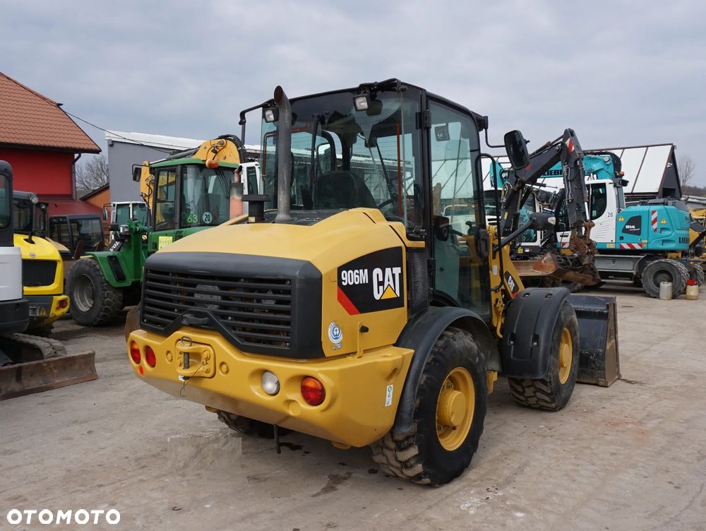 Caterpillar CAT 906 M - 3