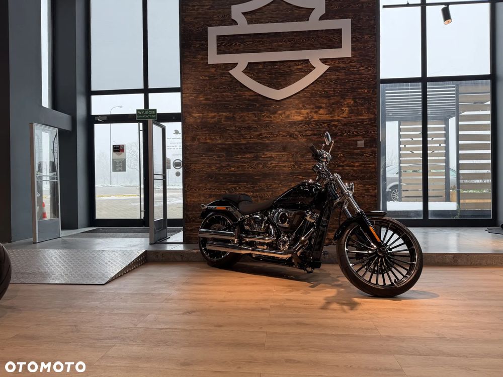 Harley-Davidson Softail Breakout - 2