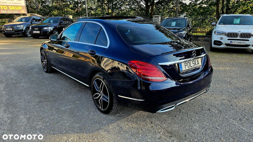Mercedes-Benz Klasa C 250 CDI DPF 4Matic 7G-TRONIC BlueEFFICIENCY Avantgarde - 12
