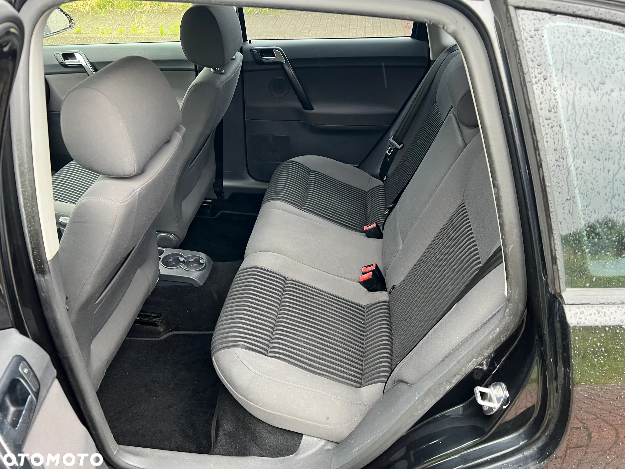 Volkswagen Polo 1.6 United - 12