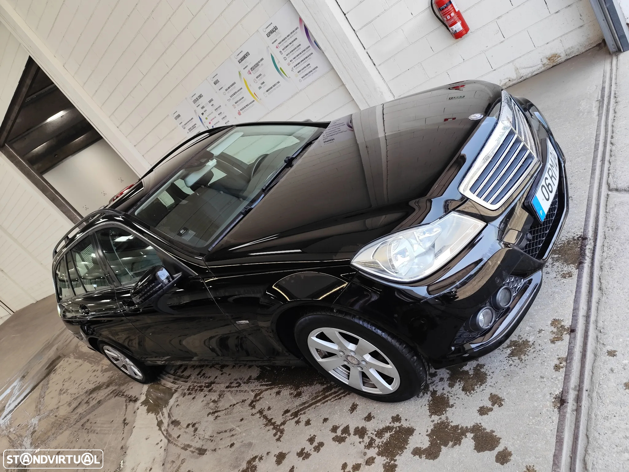 Mercedes-Benz C 200 - 3