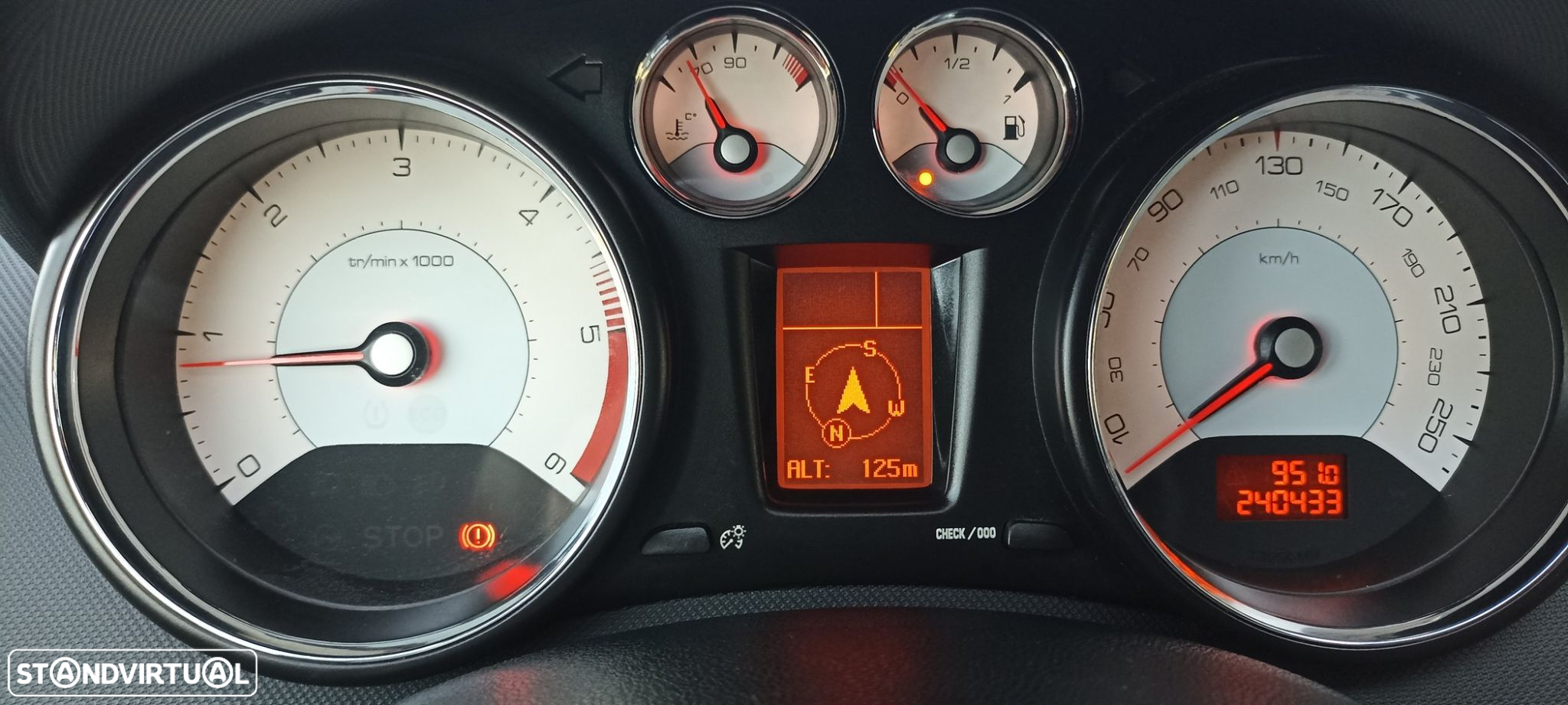 Peugeot 308 1.6 HDi Allure - 21