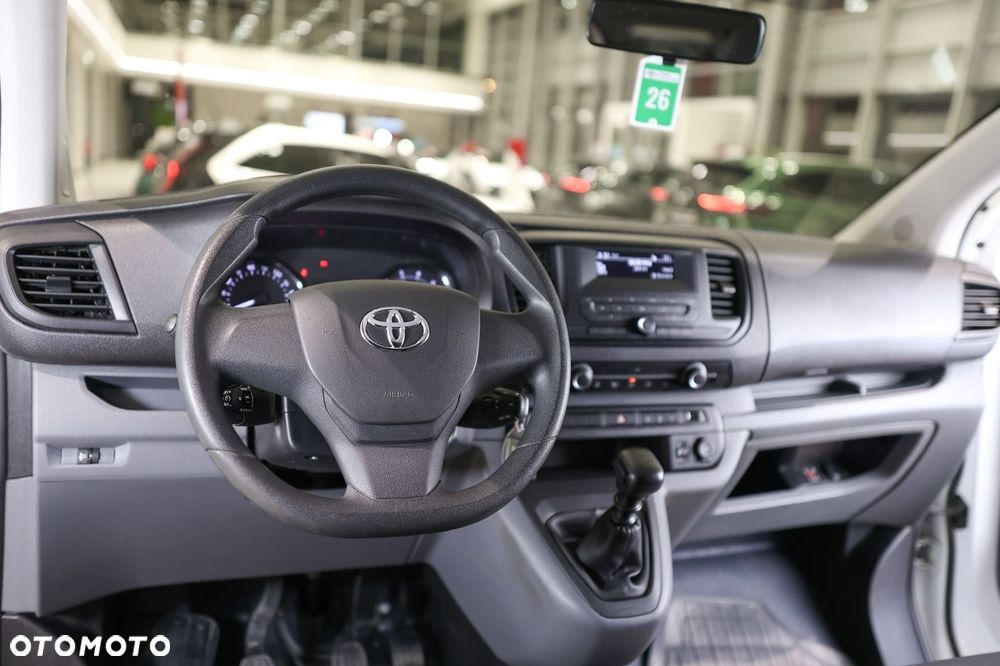 Toyota Proace Verso - 23