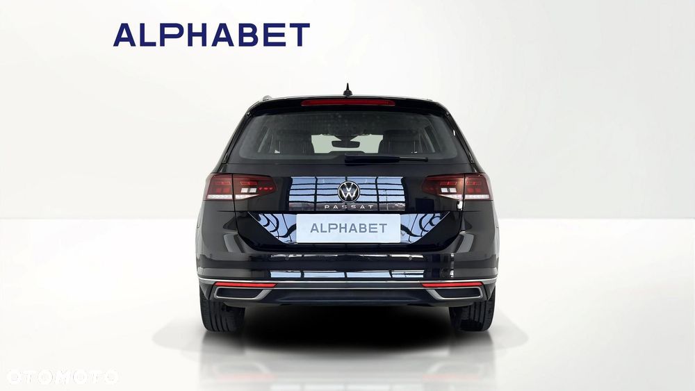 Volkswagen Passat 2.0 TSI Elegance DSG - 8