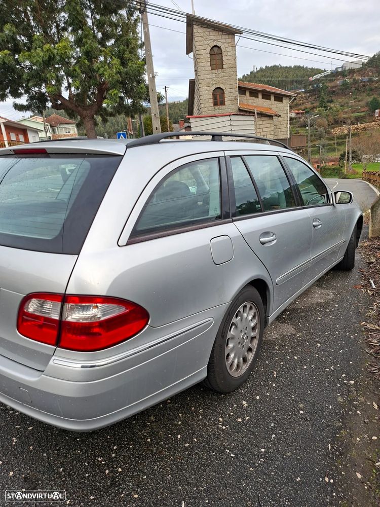 Mercedes-Benz E 220 CDI Auto Elegance - 9