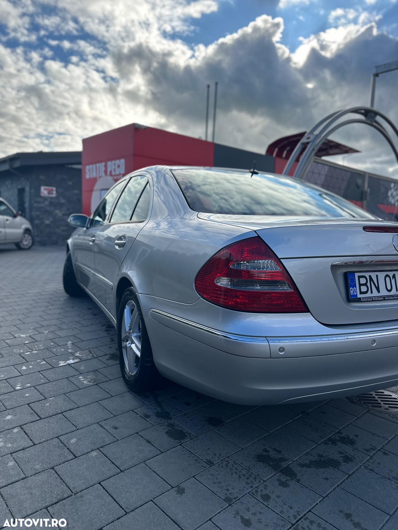 Mercedes-Benz E - 2