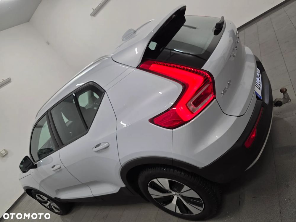 Volvo XC 40 D3 SCR R-Design - 33