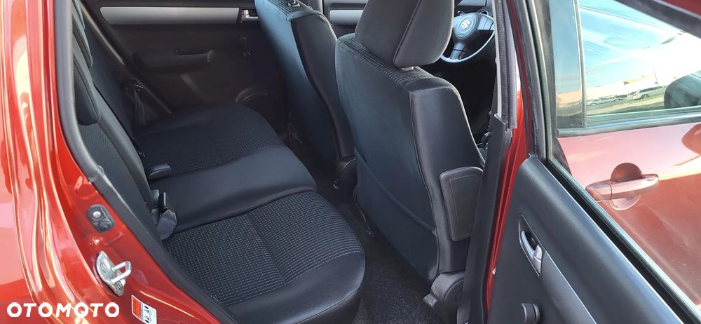 Suzuki Swift 1.3 Club dance - 15