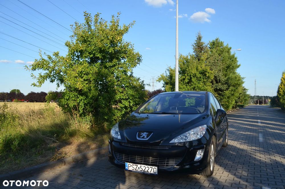 Peugeot 308 - 1