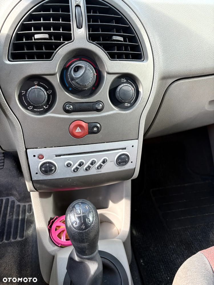 Renault Modus - 6