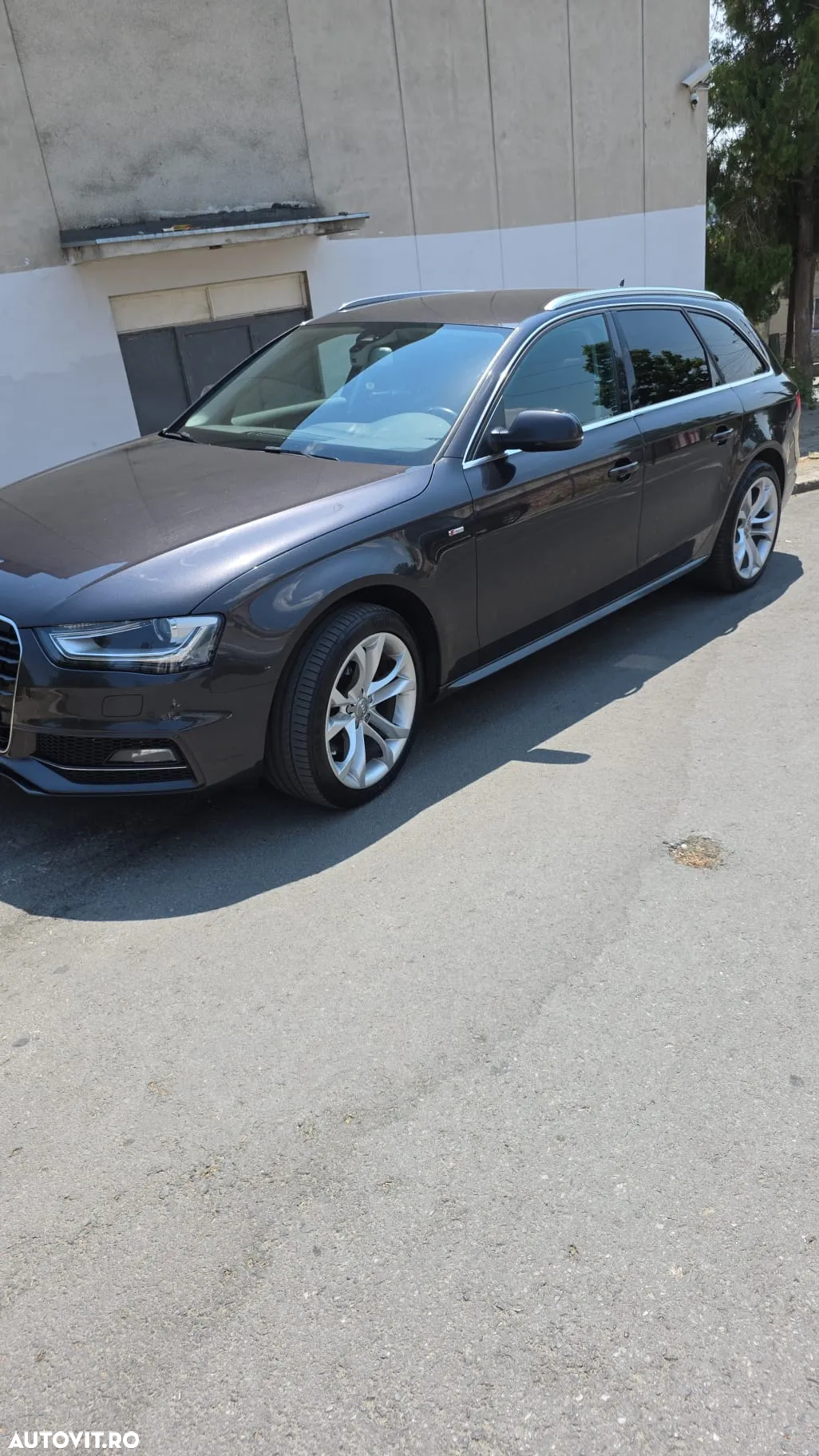 Audi A4 Avant 2.0 TDI S tronic - 4