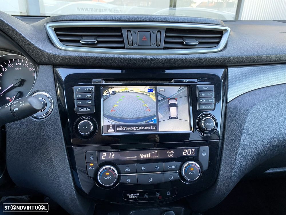 Nissan Qashqai 1.5 dCi N-Connecta 18 - 20