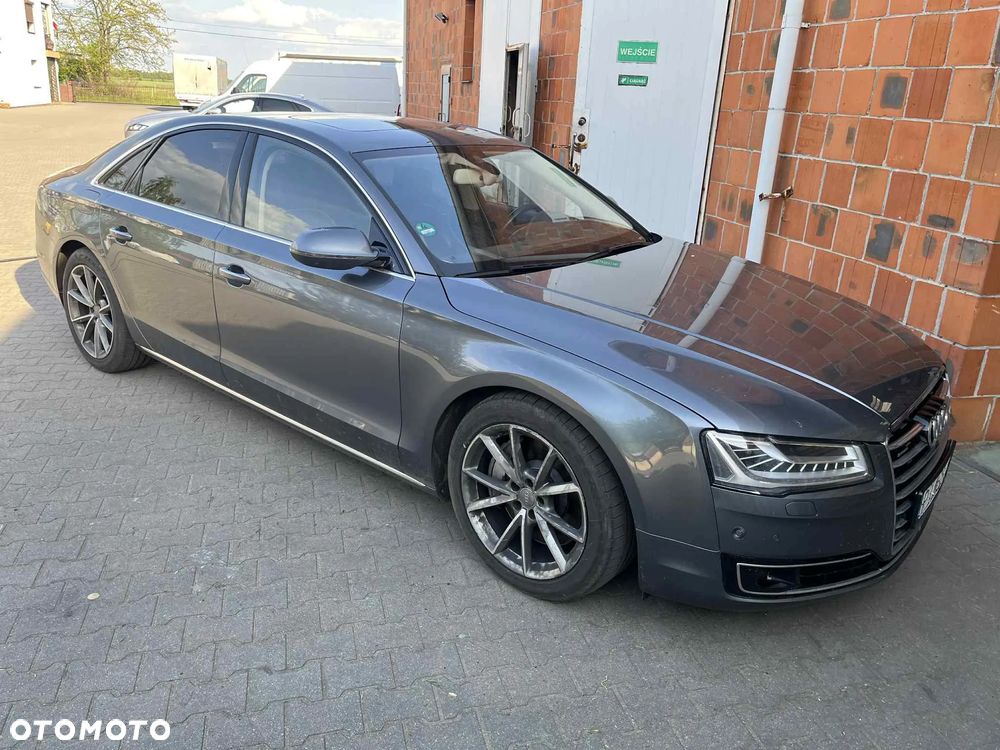 Audi A8 4.2 TDI clean diesel Quattro - 2
