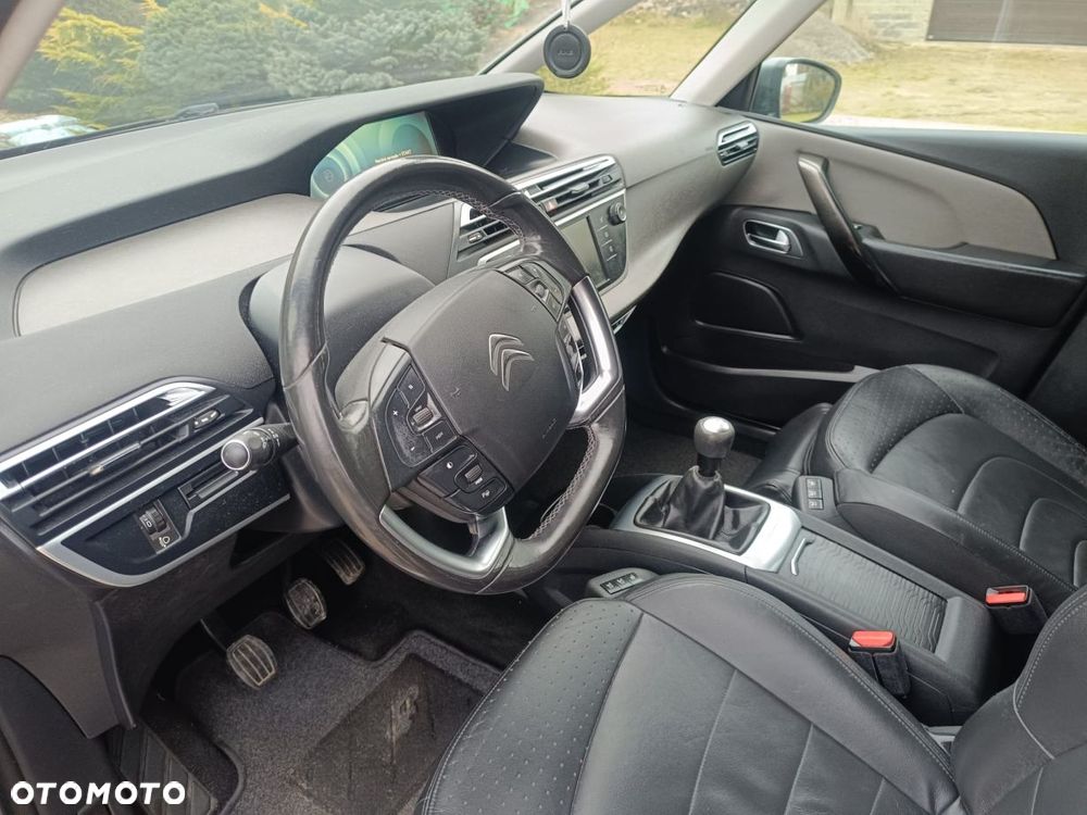 Citroën C4 Grand Picasso THP 155 Exclusive - 28