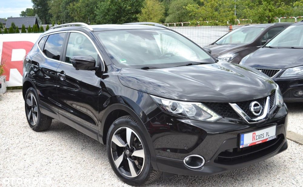 Nissan Qashqai 1.6 dCi Xtronic TEKNA+ - 9