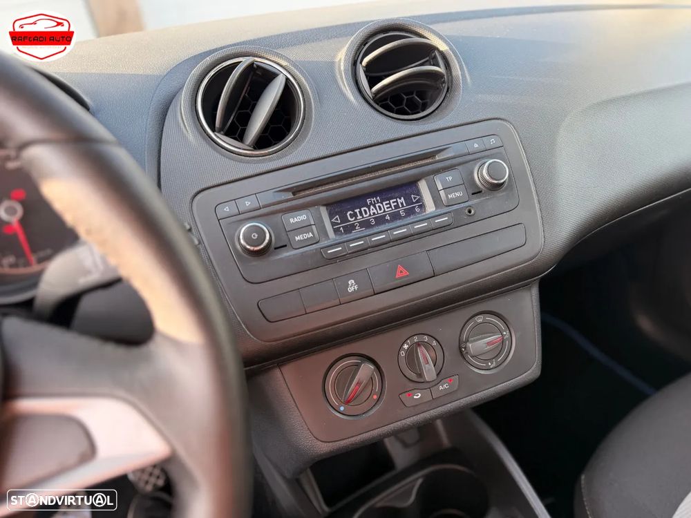 SEAT Ibiza 1.2 12V Reference - 17