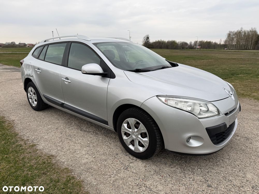 Renault Megane 1.5 dCi Dynamique - 4