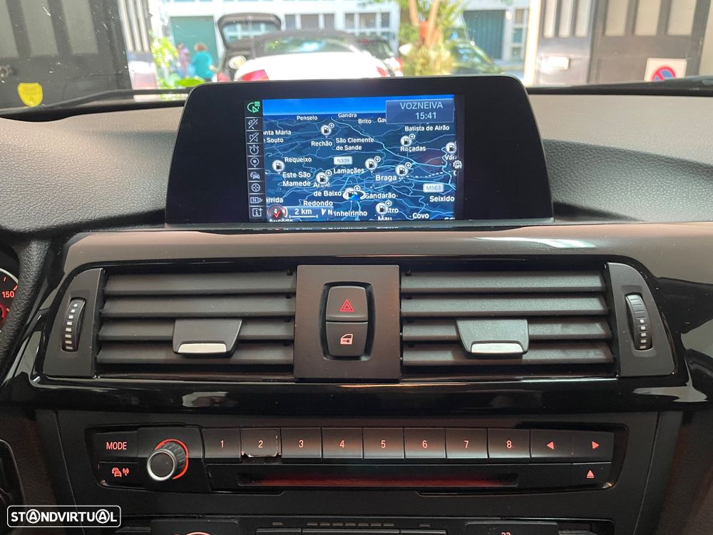 BMW 316 d Pack M - 27