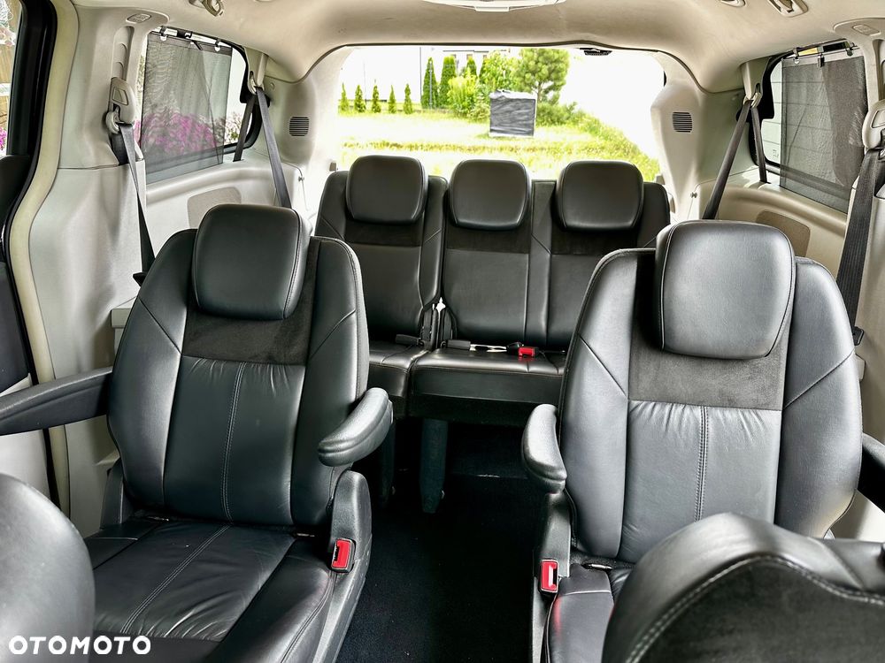 Chrysler Grand Voyager 3.8 V6 Limited - 39
