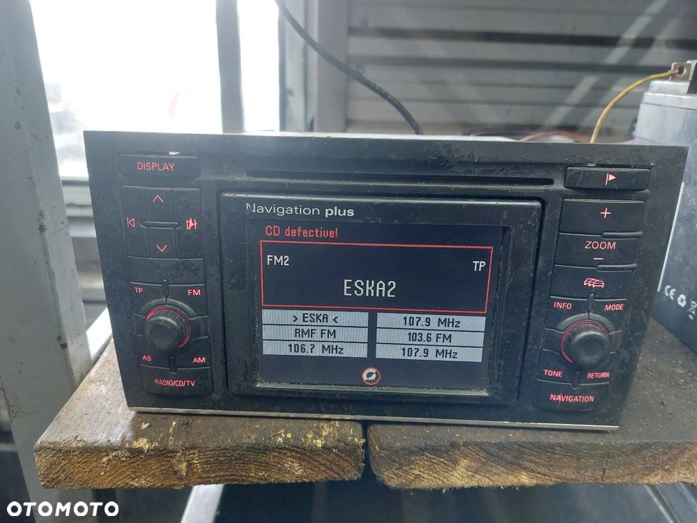 RADIO ODTWARZACZ AUDI NAVIGATION PLUS + KOD AUDI A4 B6 8E0035192B - 1