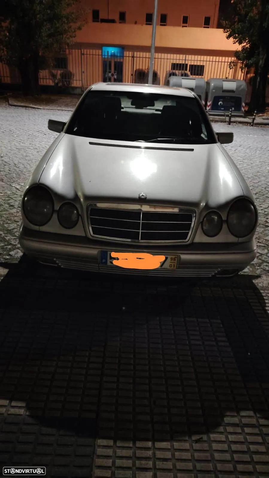 Mercedes-Benz E 200 - 2