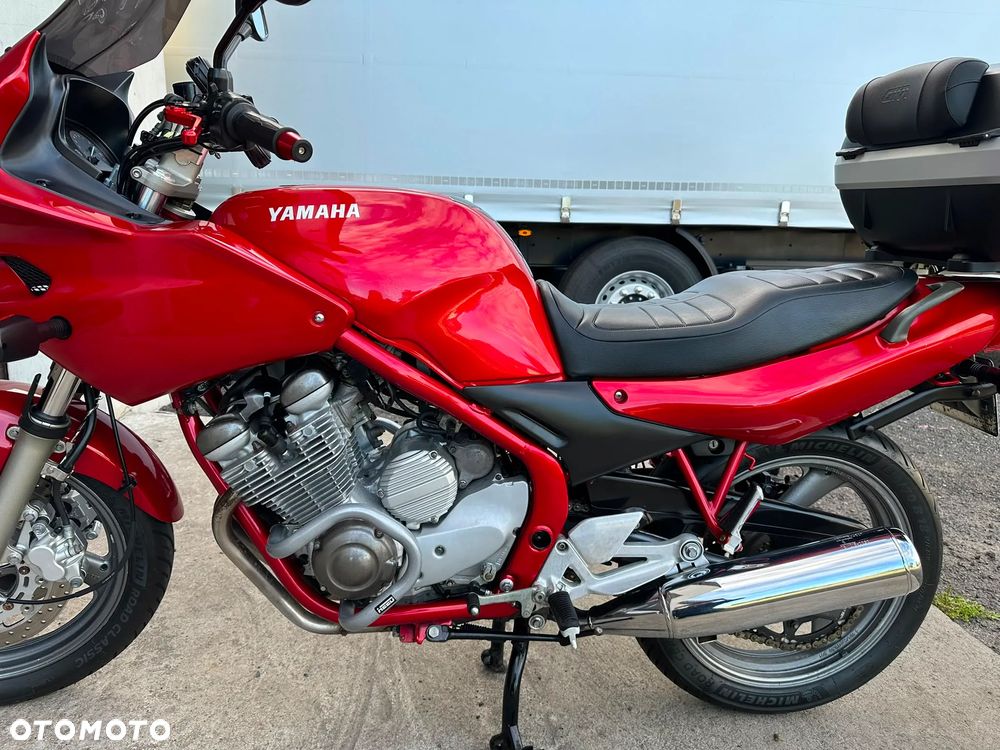 Yamaha XJ - 22