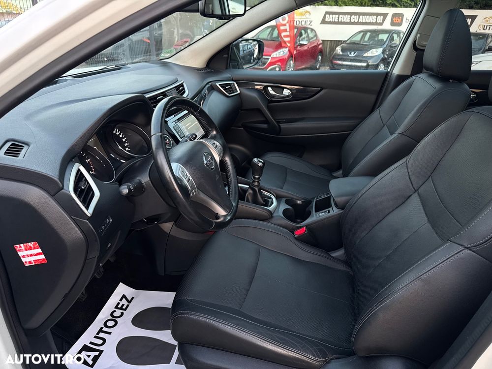 Nissan Qashqai 1.6 DCI ALL-MODE 4x4i TEKNA+ - 10