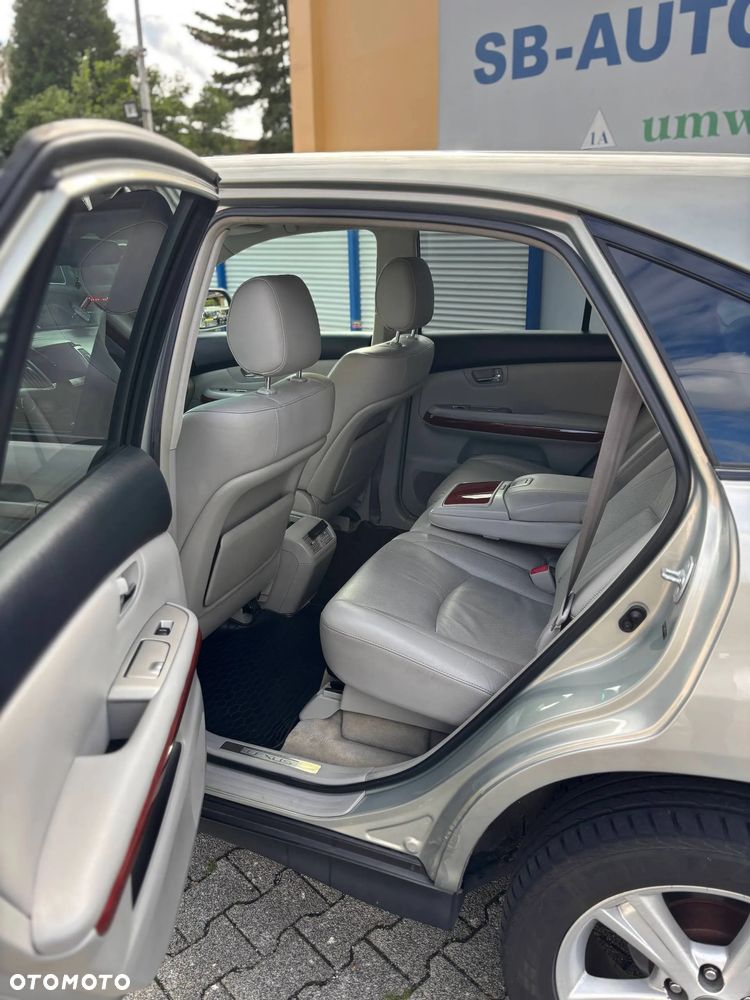 Lexus RX FWD - 9