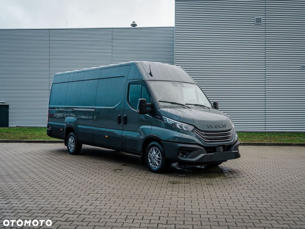 Iveco 35S18HV L4H2 od ręki ! - 3
