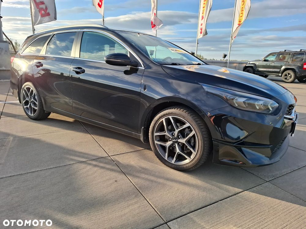Kia Ceed 1.5 T-GDI GT-Line - 12