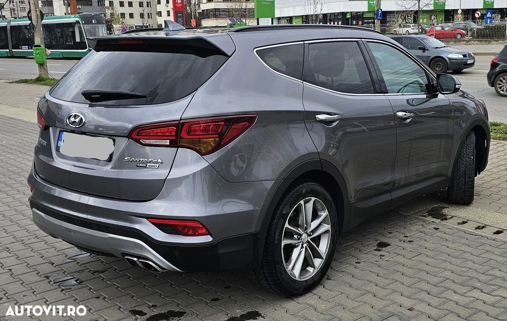 Hyundai Santa Fe - 3