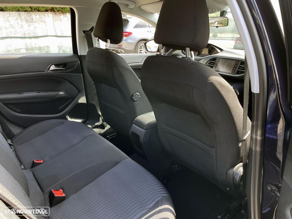 Peugeot 308 1.6 BlueHDi Style - 22