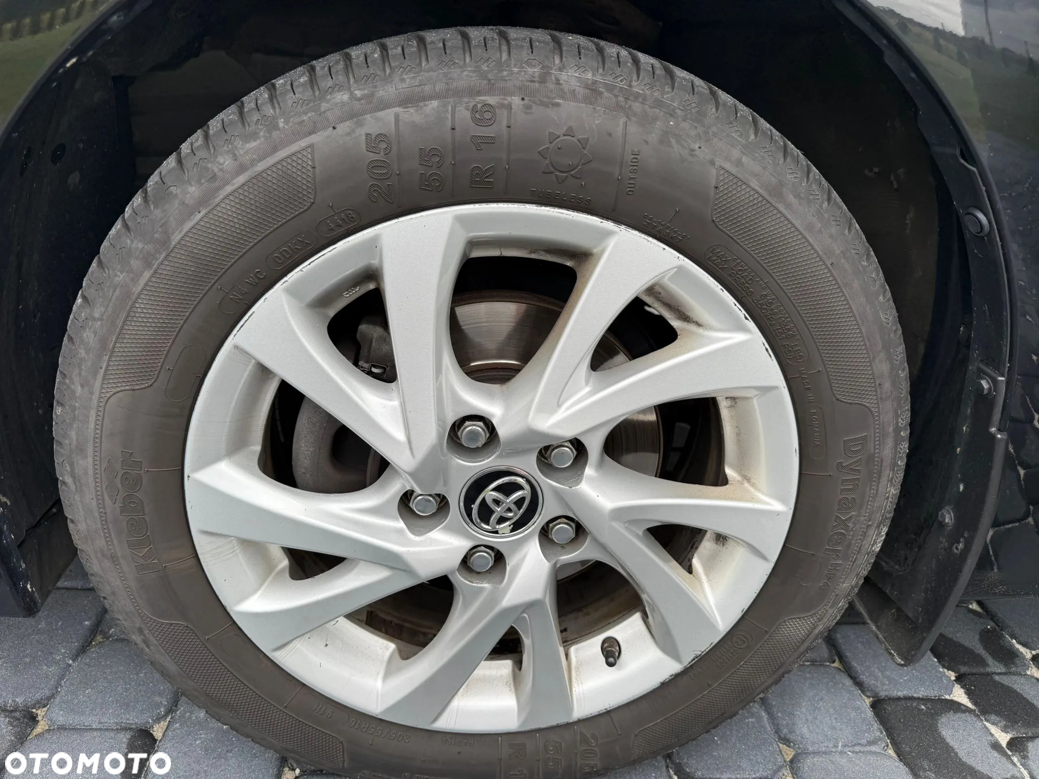 Toyota Corolla 1.6 Comfort - 11