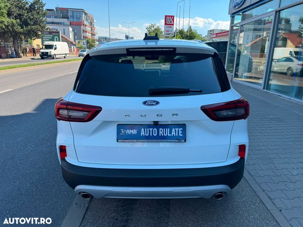 Ford Kuga 1.5 EcoBoost A8 FWD Titanium - 14