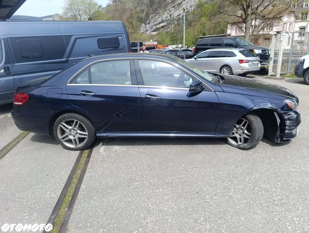 Mercedes-Benz E-Class 2015 photo 5