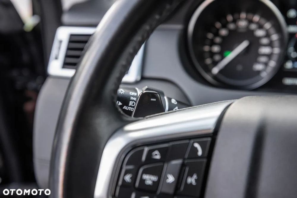 Land Rover Discovery Sport 2.0 D150 SE - 24