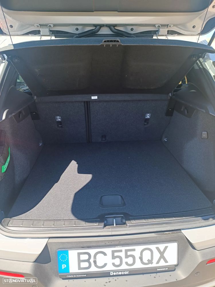 Volvo XC 40 1.5 T4 PHEV Core - 10