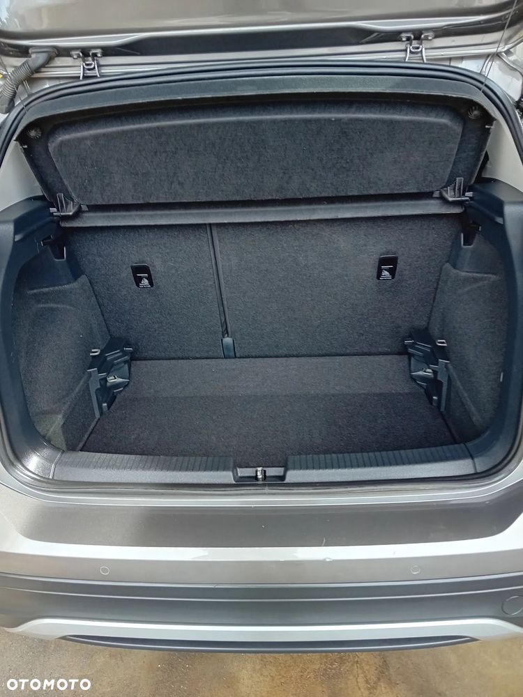 Volkswagen T-Cross 1.0 TSI Style DSG - 12
