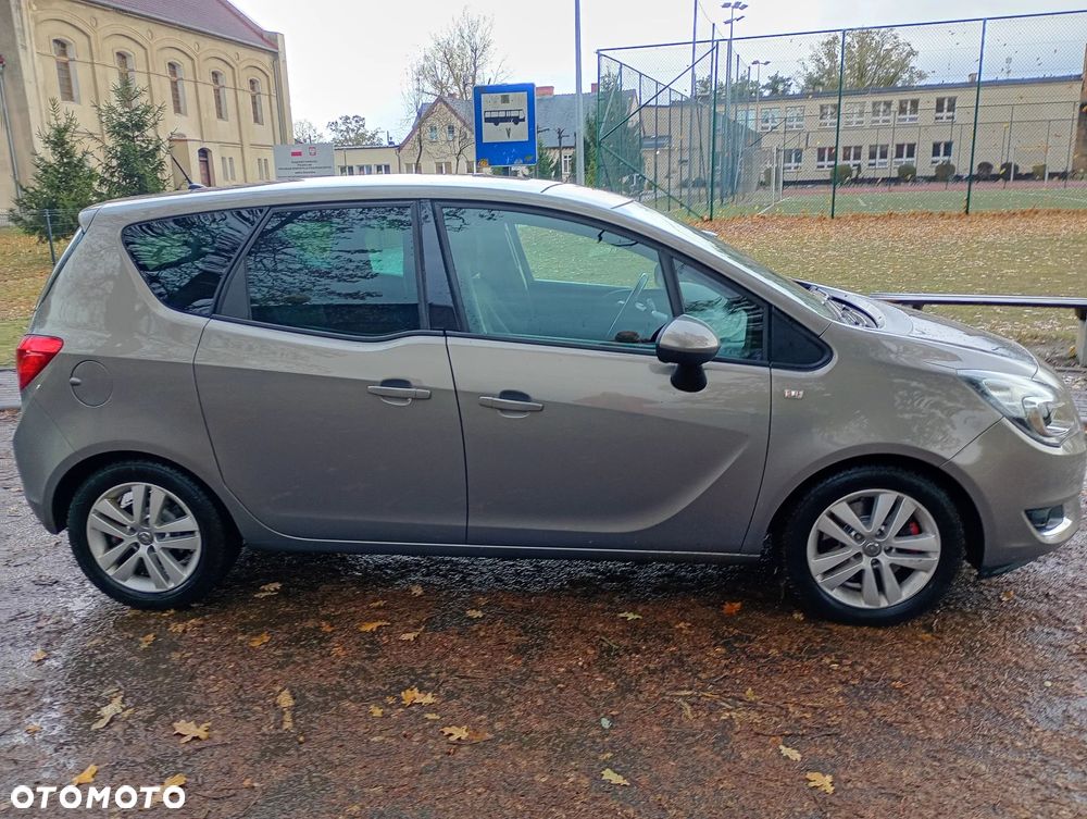 Opel Meriva 1.6 CDTI Essentia S&S - 6